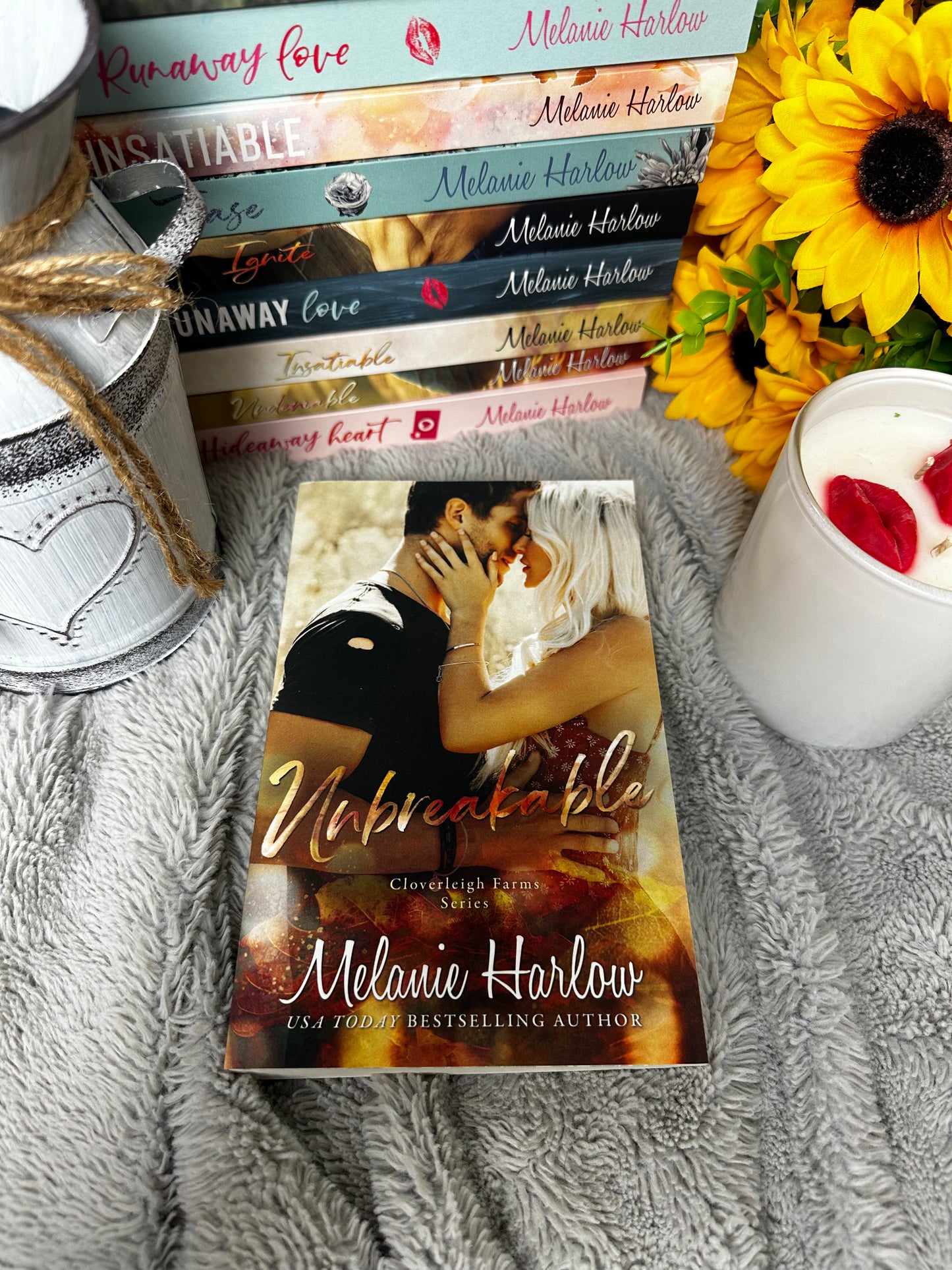 Unbreakable - Model Cover