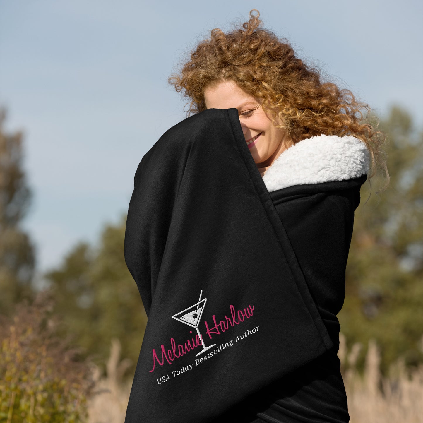 Melanie Harlow Premium sherpa blanket